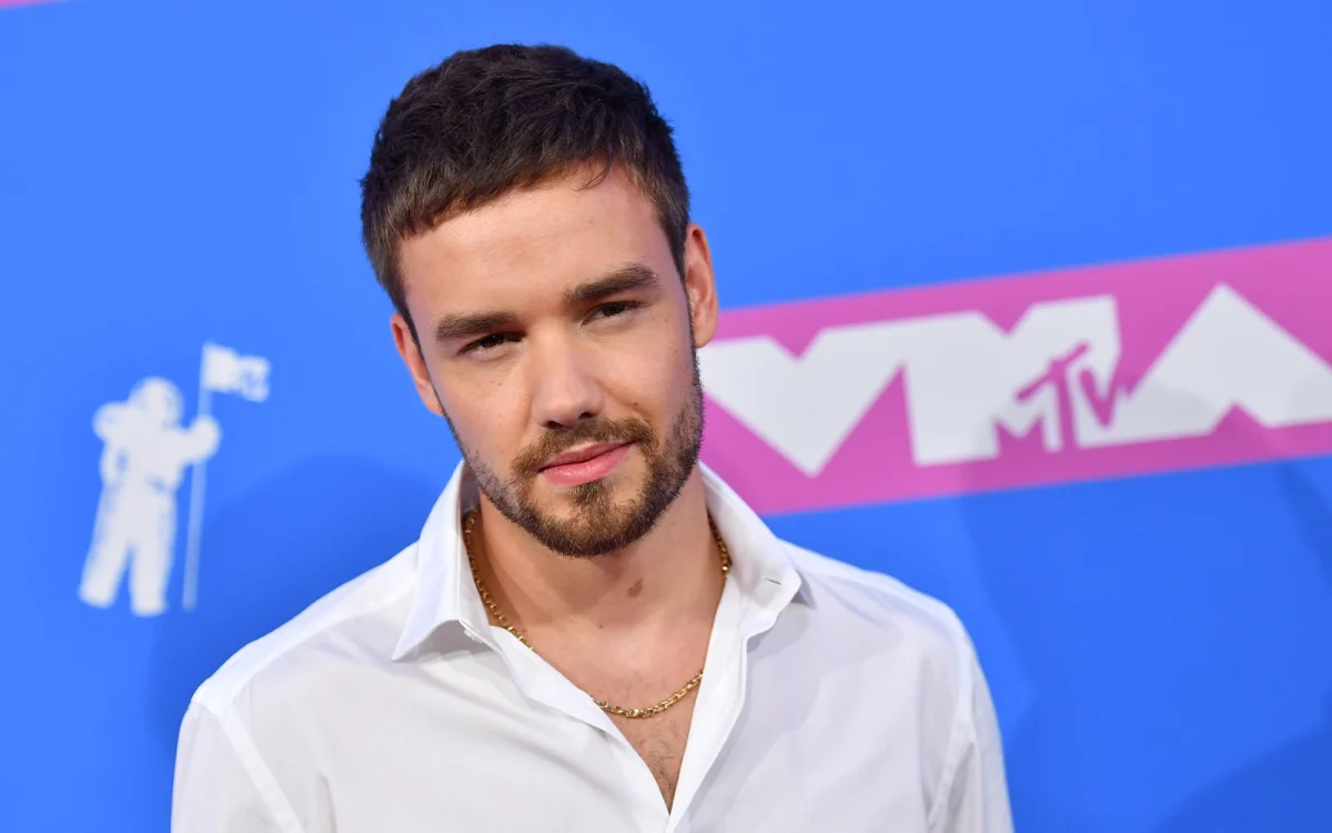 Liam Payne, a popular English singer, passed away on Oct. 16, 2024, at the CasaSur Palermo Hotel.
